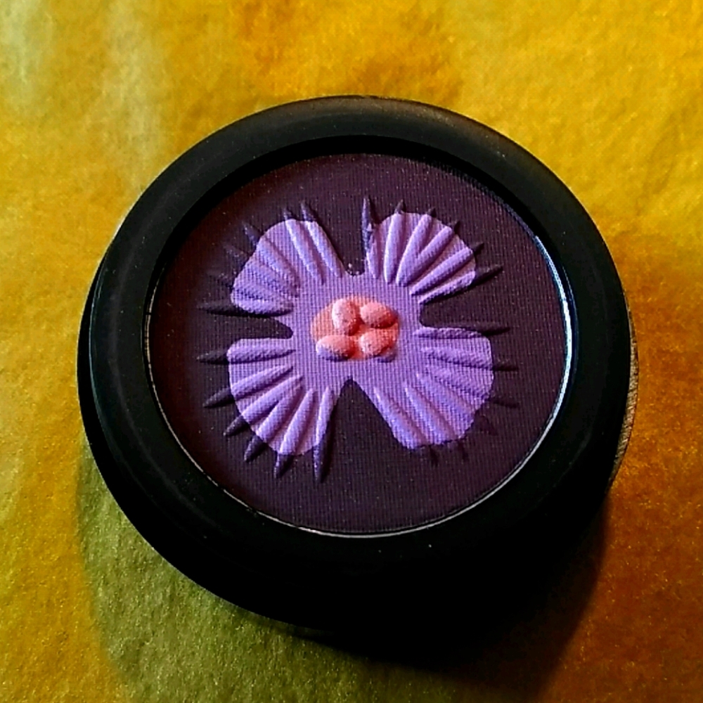 VINCENT LONGO FLOWER EYE SHADOW TRIO